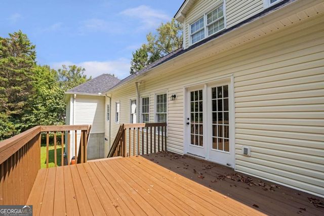 759 stoneview Drive, Hoschton, GA 30548