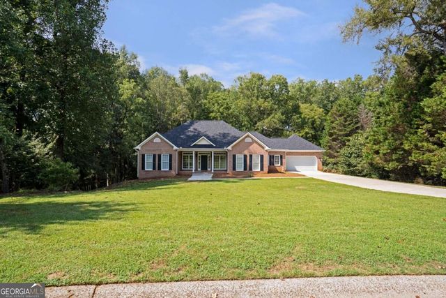 759 stoneview Drive, Hoschton, GA 30548