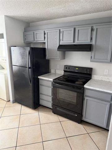 2424 W TAMPA BAY BOULEVARD L408, Tampa, FL 33607