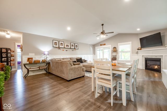 547 Gettysburg, Coatesville, IN 46121