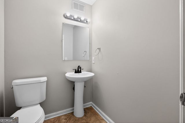 629 Waterview Court, Stone Mountain, GA 30088