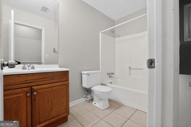 629 Waterview Court, Stone Mountain, GA 30088