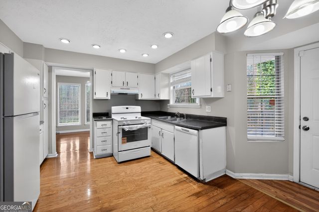 629 Waterview Court, Stone Mountain, GA 30088