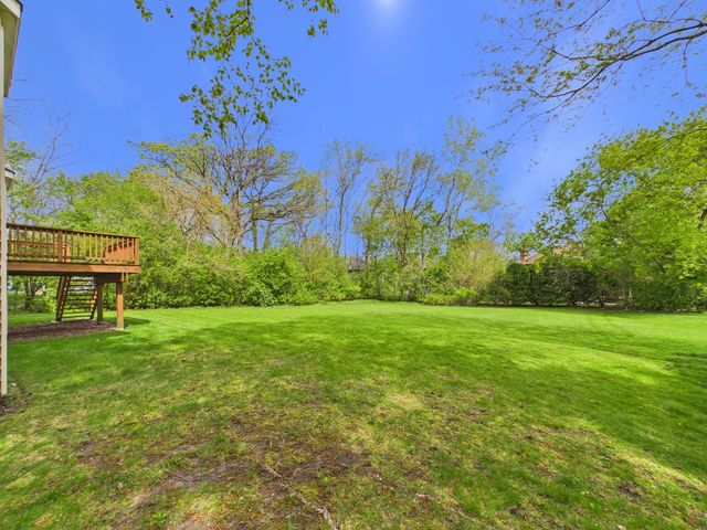 7486 Abbey Road, Gurnee, IL 60031