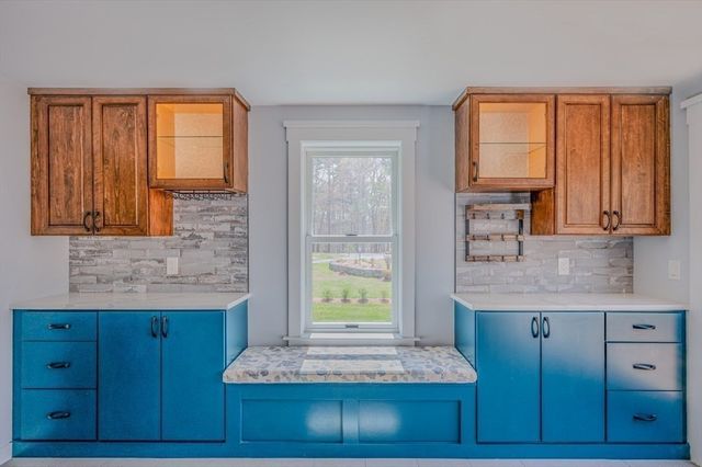 8 Stearns Road, Upton, MA 01568