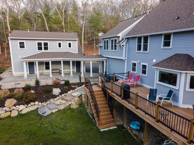 8 Stearns Road, Upton, MA 01568