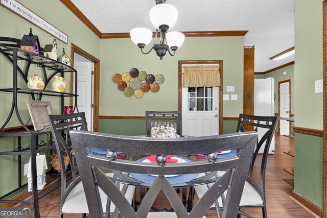 2058 Lakewood Circle, Grayson, GA 30017
