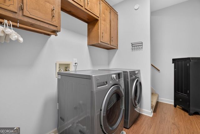 2058 Lakewood Circle, Grayson, GA 30017