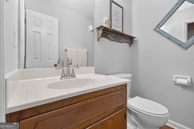 2058 Lakewood Circle, Grayson, GA 30017