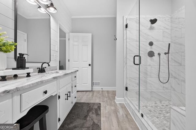 2058 Lakewood Circle, Grayson, GA 30017