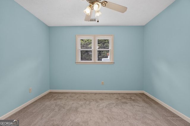 2058 Lakewood Circle, Grayson, GA 30017