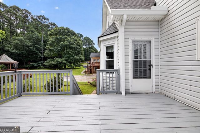 2058 Lakewood Circle, Grayson, GA 30017