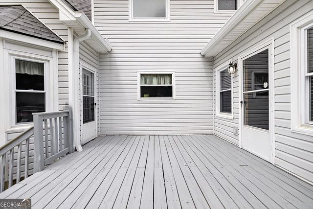 2058 Lakewood Circle, Grayson, GA 30017