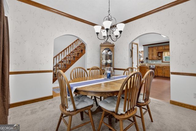 2058 Lakewood Circle, Grayson, GA 30017