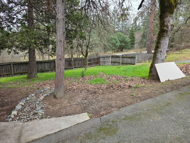 4090 Williams Highway, Grants Pass, OR 97527