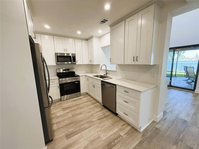 468 20TH AVENUE, Indian Rocks Beach, FL 33785