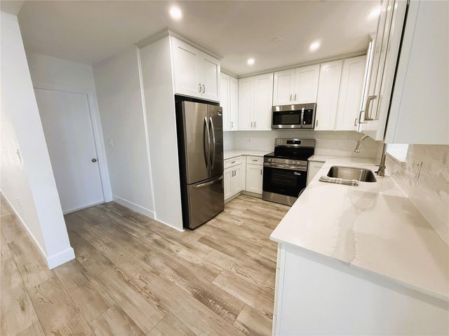 468 20TH AVENUE, Indian Rocks Beach, FL 33785