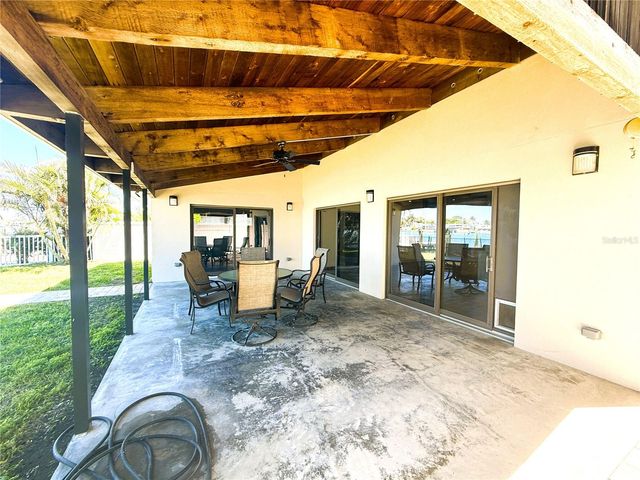 468 20TH AVENUE, Indian Rocks Beach, FL 33785