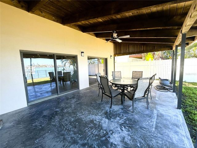 468 20TH AVENUE, Indian Rocks Beach, FL 33785