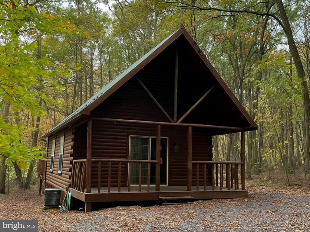 12860 CORBIN RD, Huntingdon, PA 16652