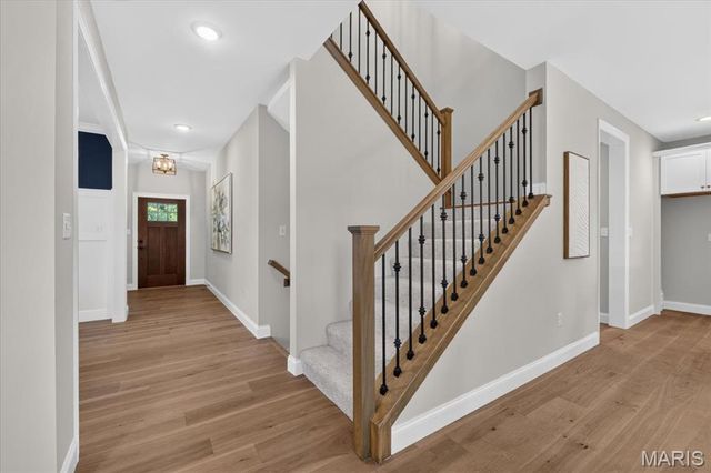 614 Nirk Avenue, Kirkwood, MO 63122