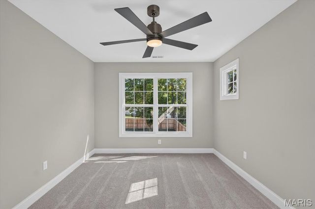 614 Nirk Avenue, Kirkwood, MO 63122