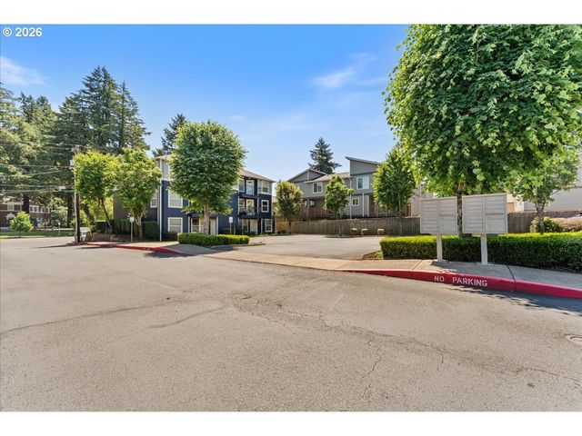661 Ne 162ND Ave 301, Portland, OR 97230