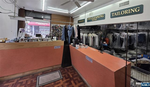 664 Bergen Avenue, Jersey City, NJ 07304