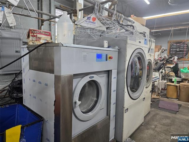 664 Bergen Avenue, Jersey City, NJ 07304