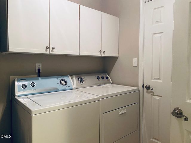 1001 Kingswood Drive I, Chapel Hill, NC 27514