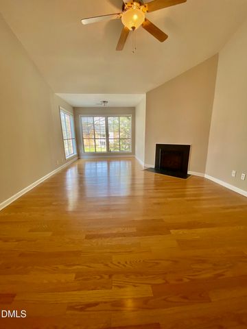 1001 Kingswood Drive I, Chapel Hill, NC 27514