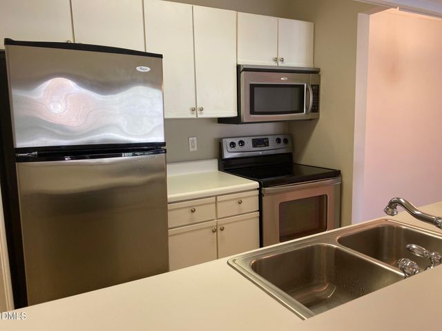 1001 Kingswood Drive I, Chapel Hill, NC 27514
