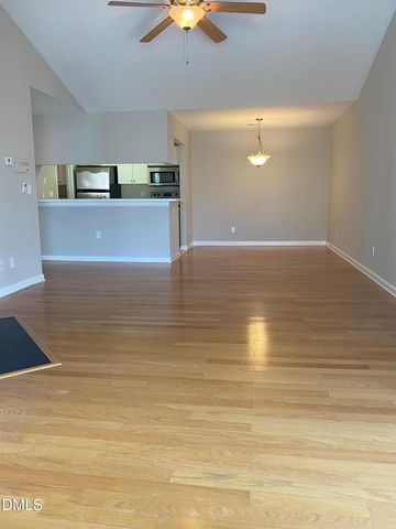 1001 Kingswood Drive I, Chapel Hill, NC 27514
