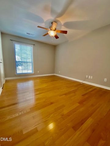 1001 Kingswood Drive I, Chapel Hill, NC 27514