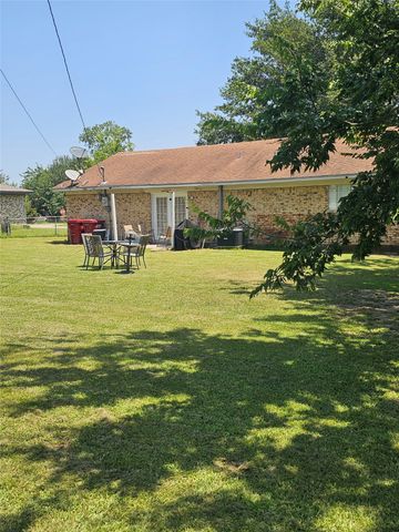 2102 Wimberly Drive, Brookston, TX 75421