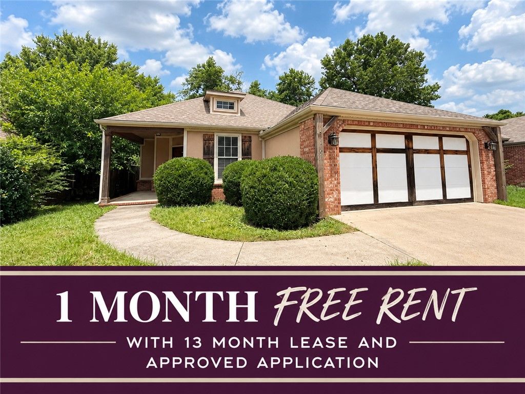 108 Granada Avenue, Fayetteville, AR 72703