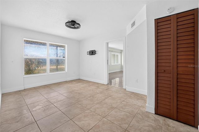 530 LINDLEY TERRACE, Port Charlotte, FL 33952