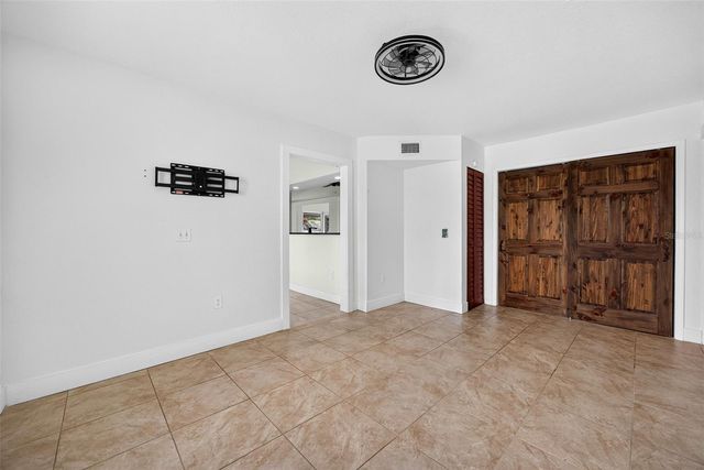 530 LINDLEY TERRACE, Port Charlotte, FL 33952