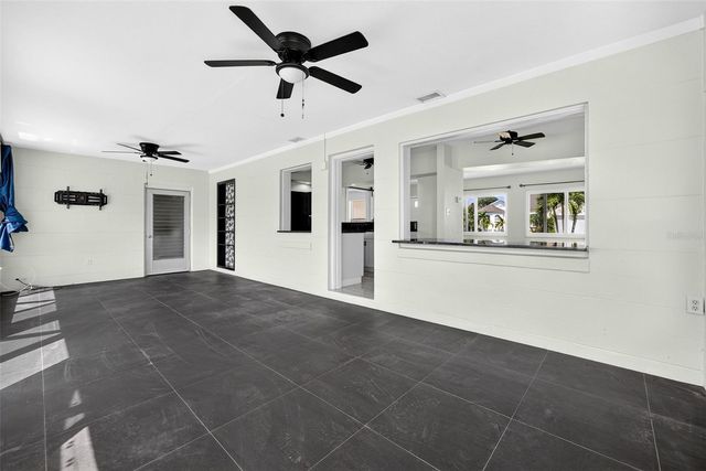 530 LINDLEY TERRACE, Port Charlotte, FL 33952