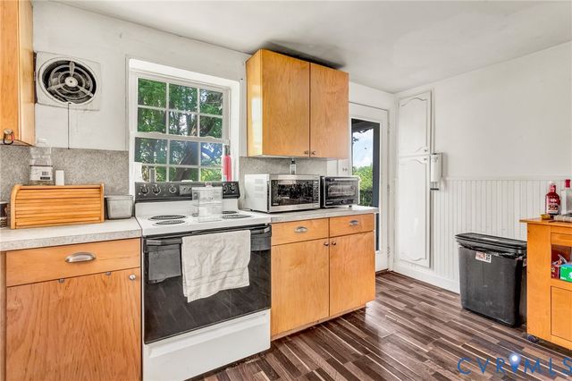 7402 Antique Ln, Mechanicsville, VA 23116