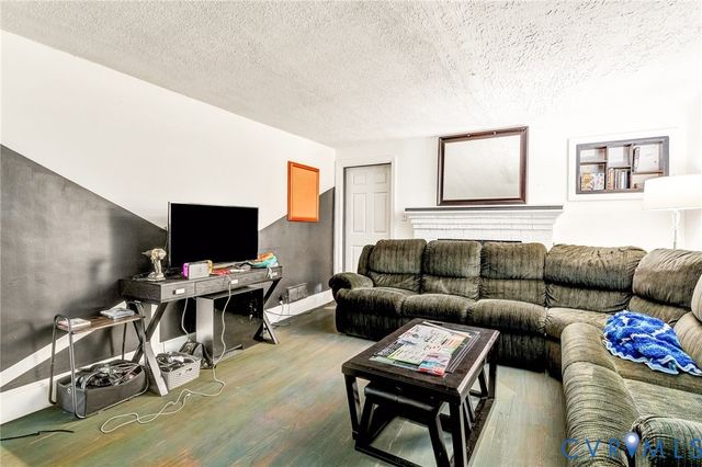 7402 Antique Ln, Mechanicsville, VA 23116