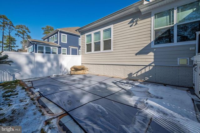 10311 QUARTER DECK LN, Berlin, MD 21811