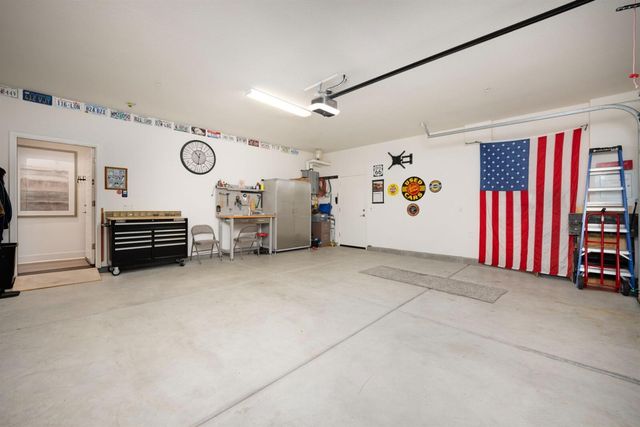 4081 Afterlight Ln, Roseville, CA 95747
