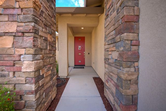 4081 Afterlight Ln, Roseville, CA 95747