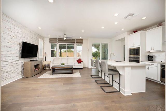 4081 Afterlight Ln, Roseville, CA 95747