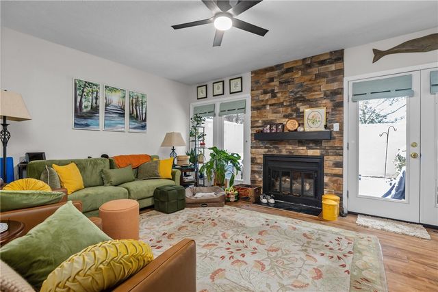 1104 W Ridge Road, Mccandless, PA 15101