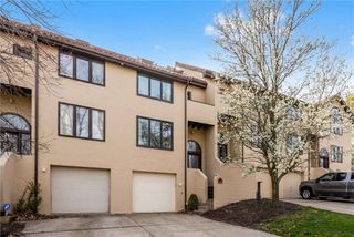 1104 W Ridge Road, Mccandless, PA 15101