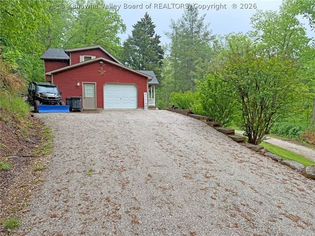 9 Wyman Drive, Charleston, WV 25312