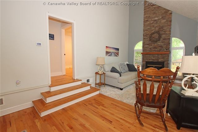 9 Wyman Drive, Charleston, WV 25312