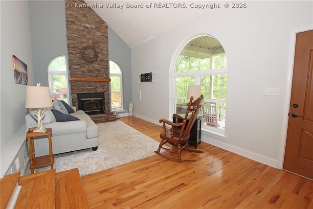 9 Wyman Drive, Charleston, WV 25312